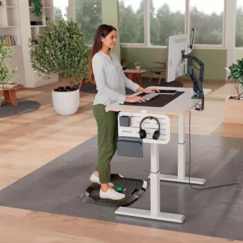Leitz Ergo Active ergonominis antinuovarginis kilimėlis stovėjimui, stačiakampis, juodas, poliuretanas, 605 x 681 mm