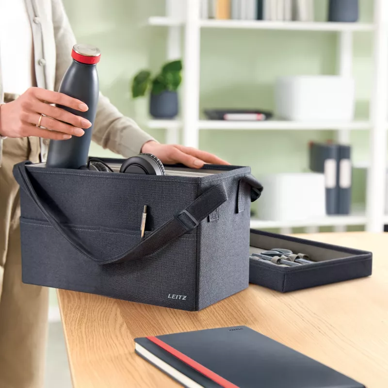 Leitz Fabric Compact Hot Desking Work Bag su dangčiu, pilka