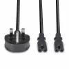 Lindy 2,5 m Jungiamasis laidas su UK 3 kontaktų kištuku į 2 x IEC C7 skirstytuvą, juodas