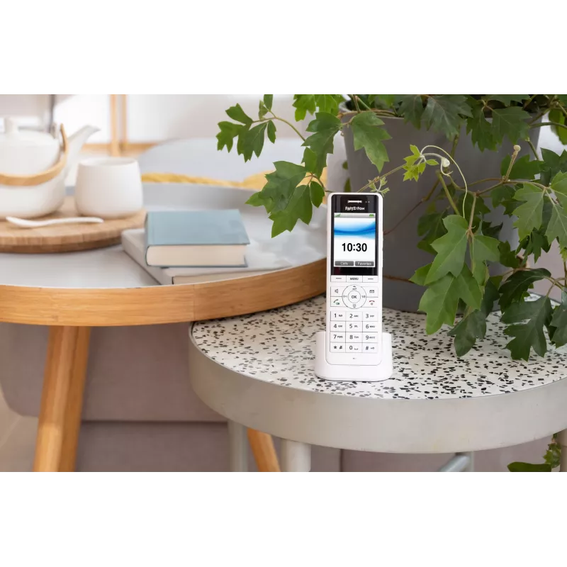 DECT belaidis ragelis FRITZ!X6 baltas International – garsiakalbis, atsakiklis, 100 įrašų telefonų knyga