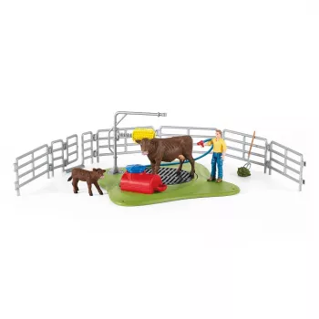 Schleich FARM WORLD Happy Cow Wash – Karvių plovykla su figūrėlėmis