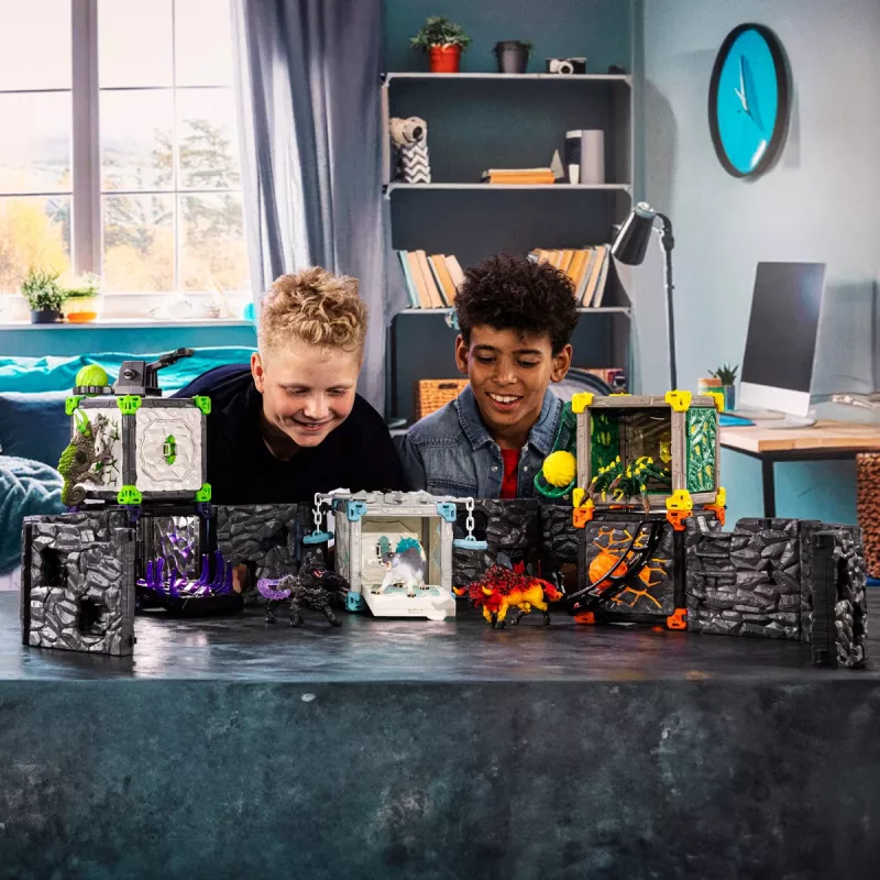 Schleich BattleCave Arena Lava vs. Shadow daugiaspalvis