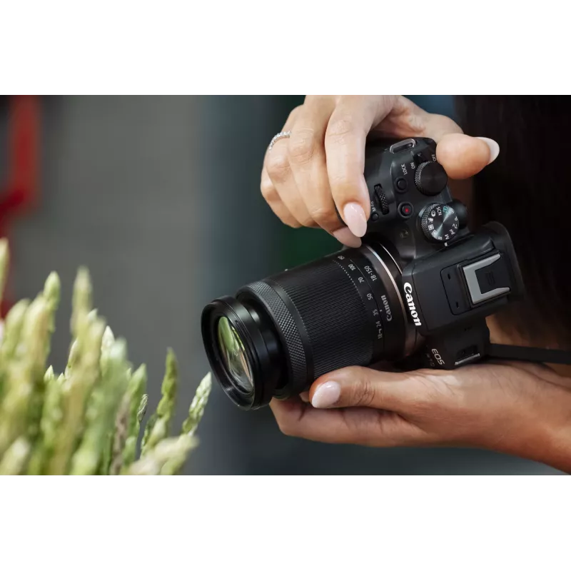 Canon RF-S 18-150 mm f3.5-6.3 IS STM plataus kampo objektyvas MILC juodas