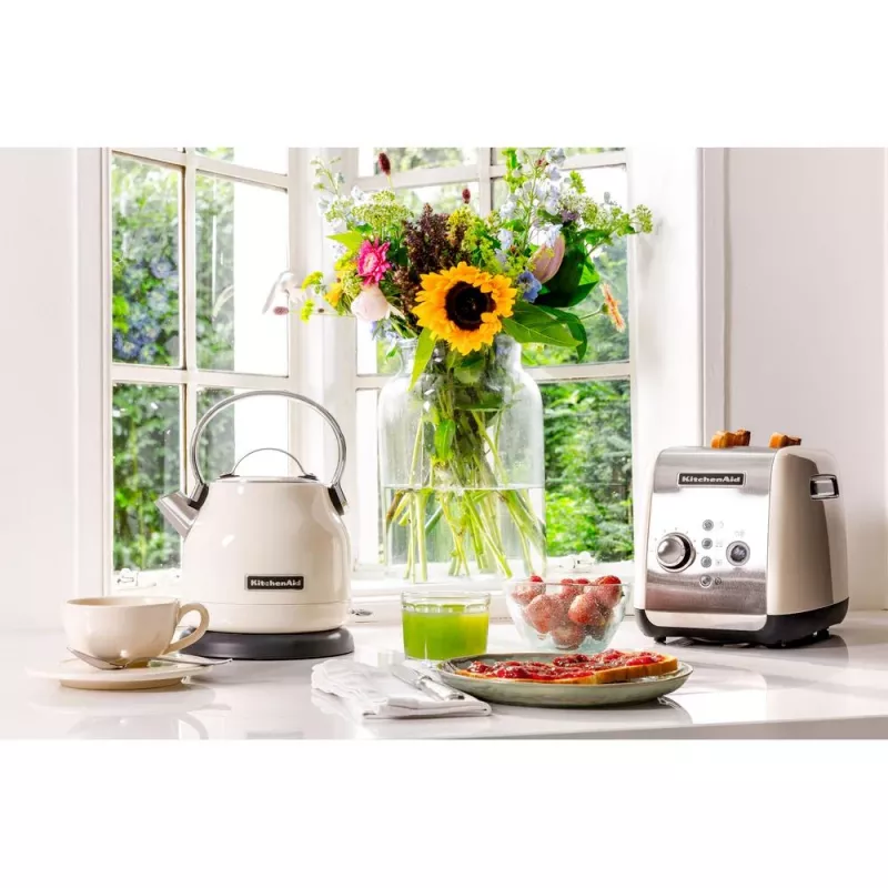 Virdulys KitchenAid 5KEK1222EAC 1,25 L 2200 W juodas/kreminis/nerūdijantis plienas