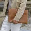 Dėklas rankovinis dbramante1928 Skagen Pro MB Pro(20)/Air(20) 13 col. – Tan 2nd Gen