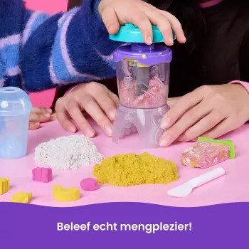 Kinetic Sand Smoothie Mixer rinkinys, 14 oz formuojamo smėlio su įrankiais ir ledų formelėmis