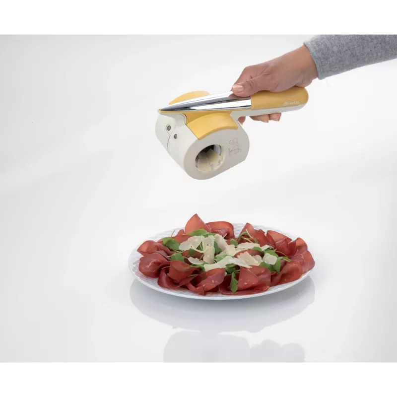 Ariete 457 Gratì Waterproof – belaidė elektrinė tarka, atspari vandeniui, 2 nerūdijančio plieno volai, balta/geltona