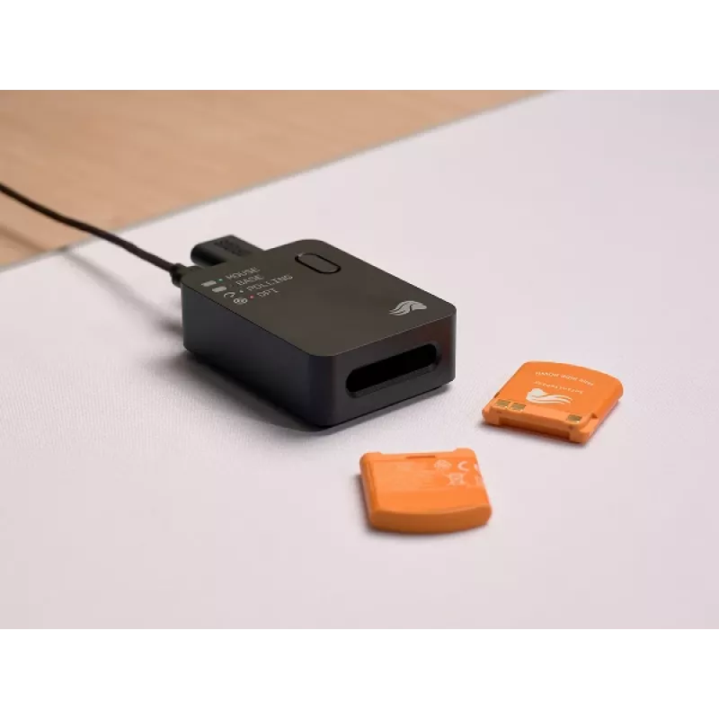 Glorious Gaming Model O3 Wireless žaidimų pelė - InfinitePlay keičiamų baterijų sistema, 8k dažnis, 130M paspaudimų optiniai jungikliai, itin lengva 66g, 30K DPI optinis jutiklis, RGB - Juoda