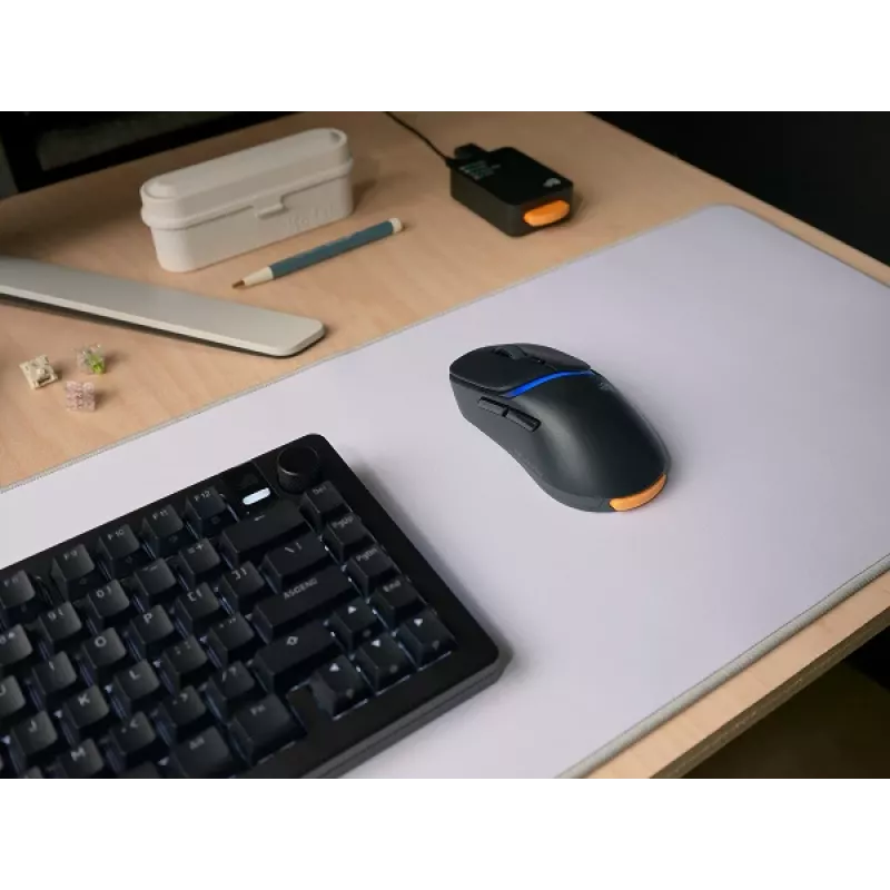 Glorious Gaming Model D3 Wireless Gaming Mouse – belaidė pelė su InfinitePlay keičiamų baterijų sistema, 8k dažniu, 130M optiniais jungikliais, itin lengva 69g, 30K optiniu jutikliu, RGB – juoda