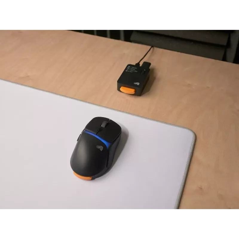 Glorious Gaming Model D3 Wireless Gaming Mouse – belaidė pelė su InfinitePlay keičiamų baterijų sistema, 8k dažniu, 130M optiniais jungikliais, itin lengva 69g, 30K optiniu jutikliu, RGB – juoda