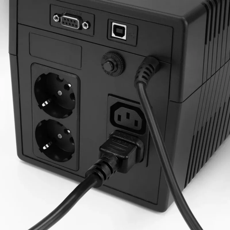 ACT Powercord C14 – C15 (kairėn lenktas) IEC60320 juodas 1,2 m