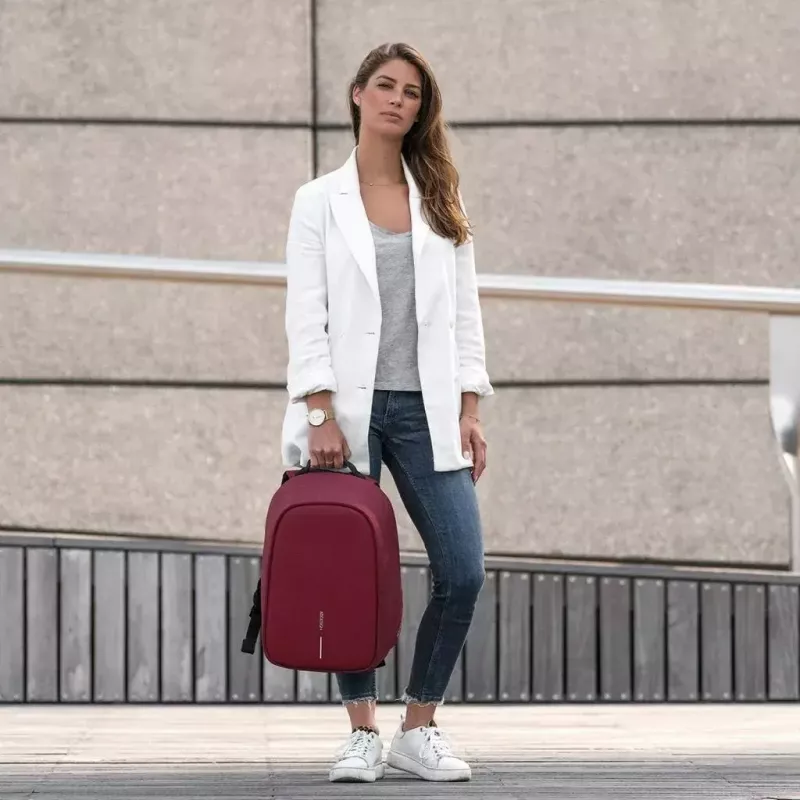 Kuprinė XDDESIGN Bobby Hero Small – antivagystė, atspari vandeniui, kompaktiško dydžio