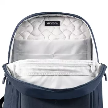 Kuprinė XDDESIGN Soft Daypack P705.985 Navy – lengva, vandenį atstumianti dieninė kuprinė