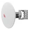 quickMOUNT extra MikroTik QME pilkas – pažangus montavimo adapteris didelėms antenoms
