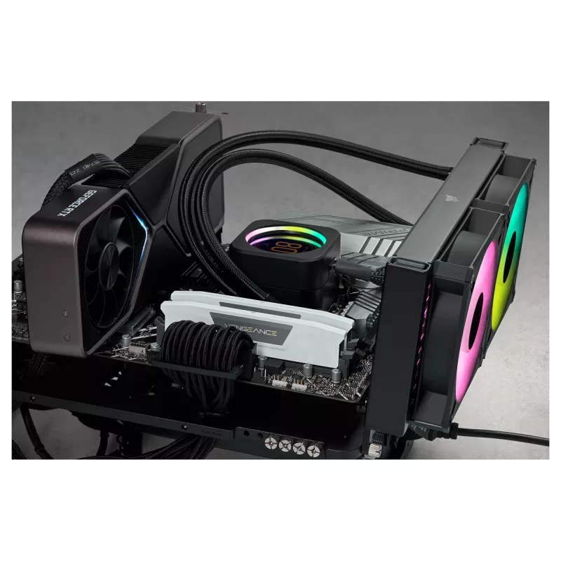 Corsair Vengeance 32GB (2x16GB) DDR5 6400MHz CL36 atminties rinkinys staliniams kompiuteriams - Baltas