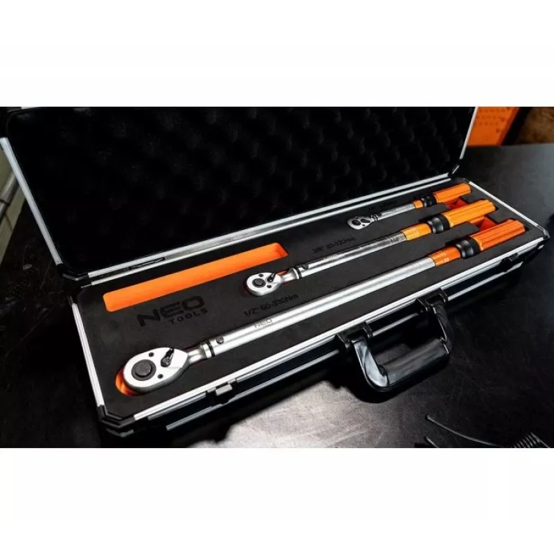 Neo Tools dvikrypčių dinamometrinių veržliarakčių rinkinys 1/4, 3/8, 1/2 colio, 3 vnt.