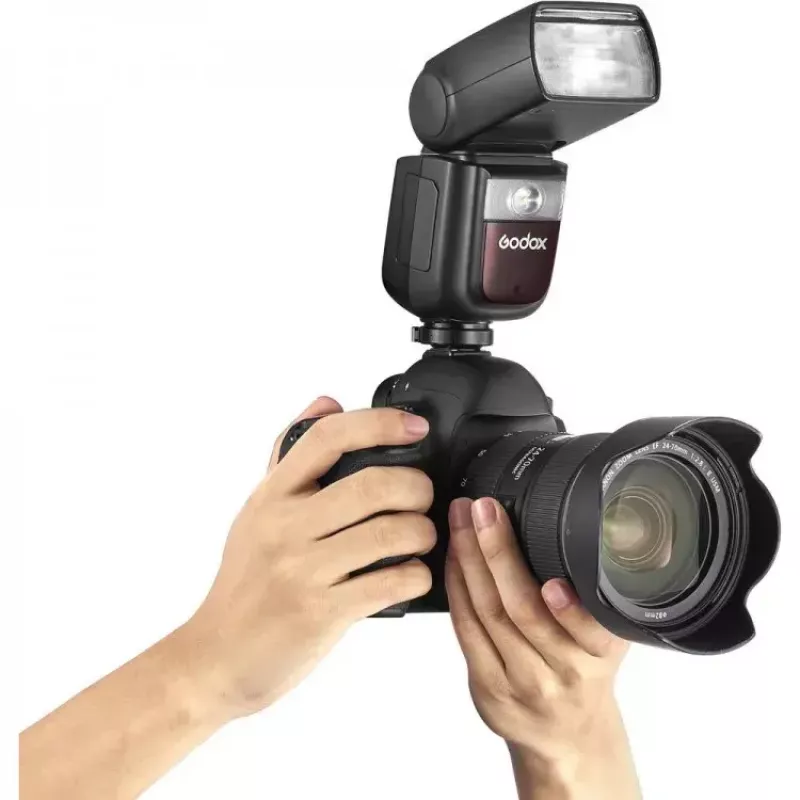 Godox Ving V860III juoda, 1,5 s įkrovimo laikas, 530 g
