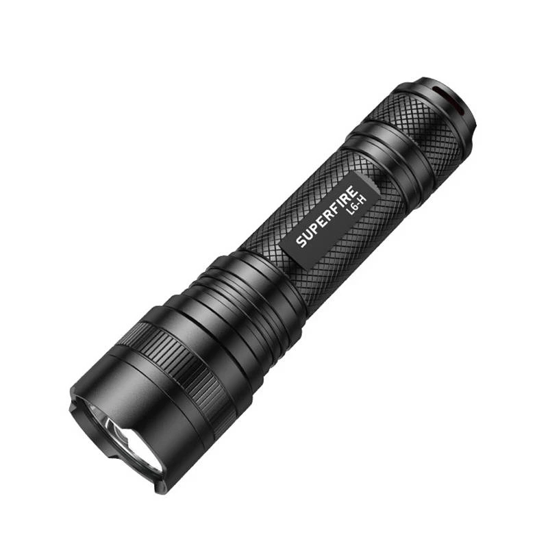 Žibintuvėlis Superfire L6-H – nešiojamas LED žibintuvėlis 900 lm, 15W