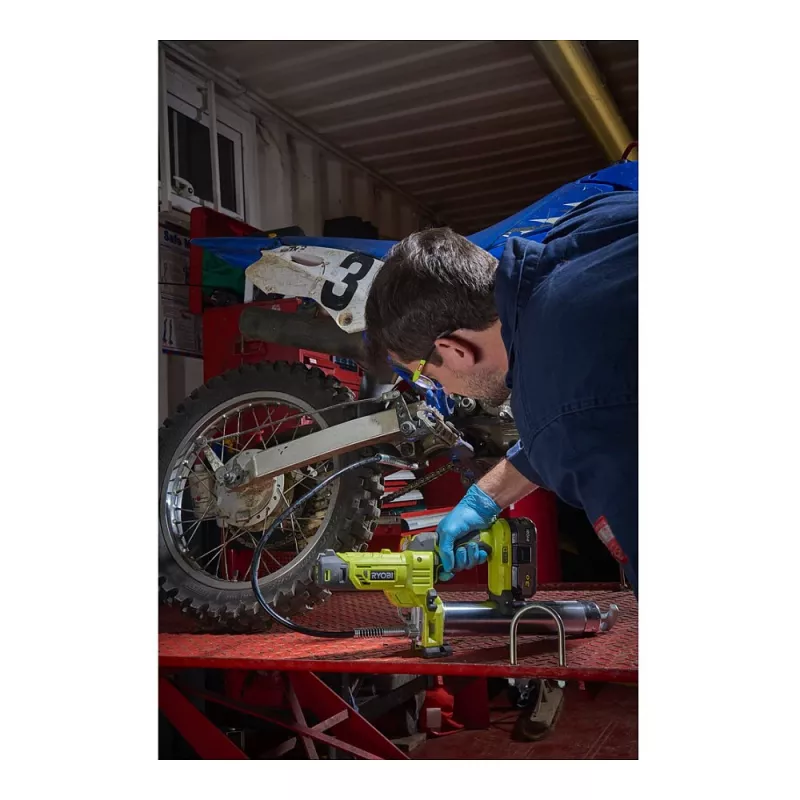 Belaidis tepalinės alyvos pistoletas R18GG-0 18V Ryobi (be akumuliatoriaus)
