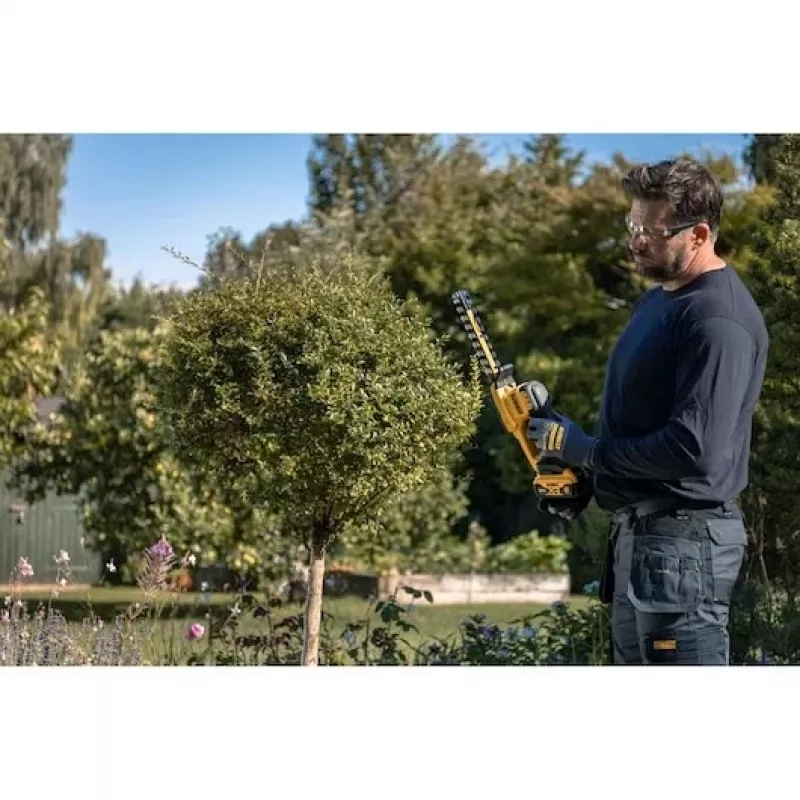DeWalt DCMHT520N-XJ akumuliatorinis kompaktiškas krūmapjovys