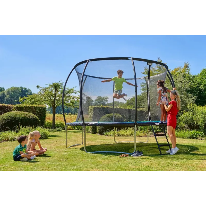 Salta Cosmos 427 cm lauko batutas (modelis 5263A) – juodas, apvalus su apsauginiu tinklu