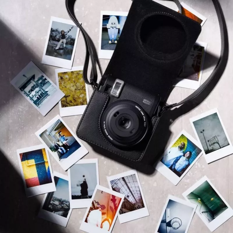 Moteriškas dėklas Fujifilm 70100162646 Juodas su peties dirželiu, skirta Instax mini 99