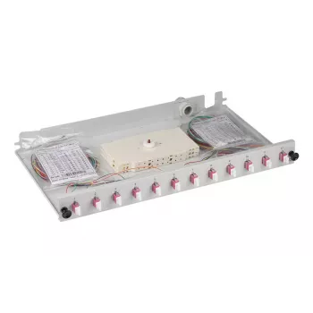 Patais skydas EFB Elektronik B71901L48OM4 1U LC OM4 pilka