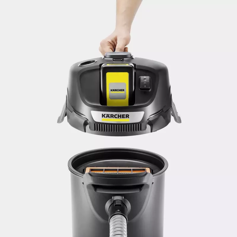 Karcher AD 2 Battery Set belaidis pelenų siurblys, su akumuliatoriumi ir įkrovikliu