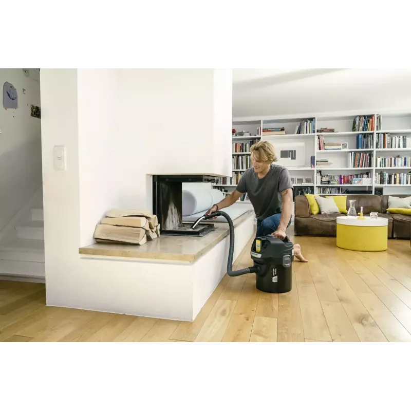 Karcher AD 2 Battery Set belaidis pelenų siurblys, su akumuliatoriumi ir įkrovikliu