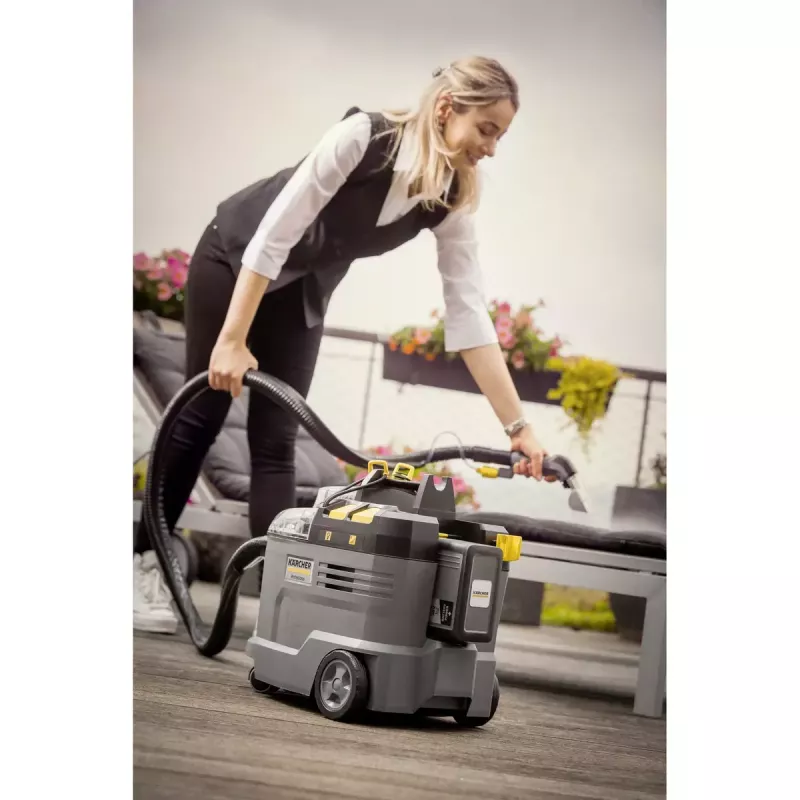 Belaidis vaikščiojamasis purškiamasis-traukiamasis kilimų valymo aparatas Kärcher Puzzi 9/1 Bp (1.101-700.0) Deep Black Grey Yellow