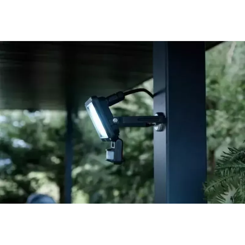 LED prožektorius Brennenstuhl JARO 3060 P 20W 2300lm 6500K su judesio detektoriumi