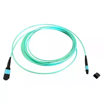 Skaidulinis optinis MTP kabelis EFB Elektronik MTPF12MTPFOM3-7,5-A — 7,5 m, OM3, MTP–MTP, 50 µm, Aqua