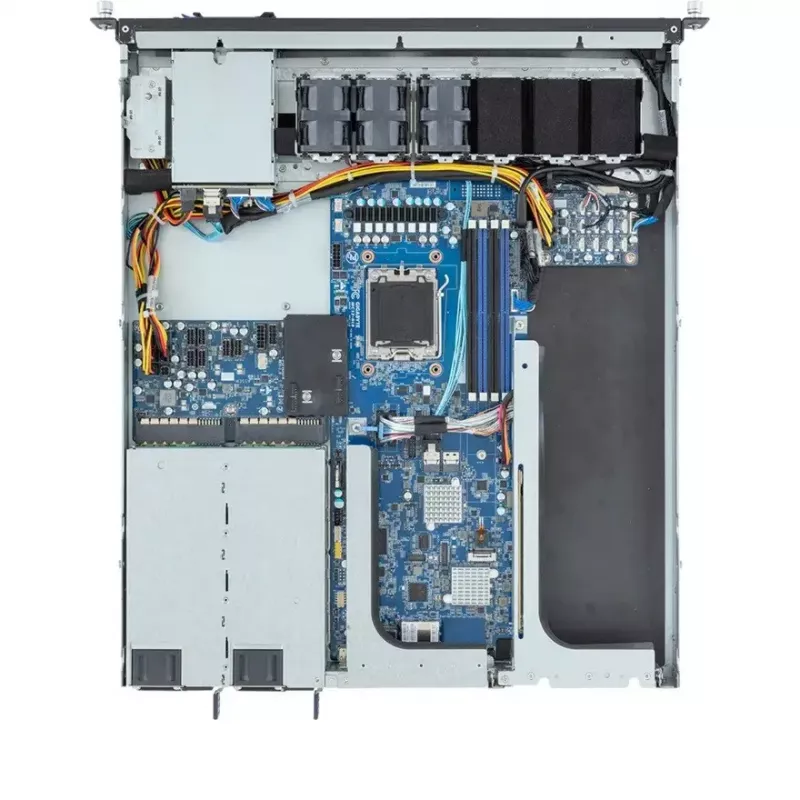 1U stovo serveris GIGABYTE E133-C10-AAG1 — lizdas AM5, AMD EPYC 4004 palaikymas, 4x DDR5 DIMM, 800W 80 PLUS Titanium maitinimo blokas