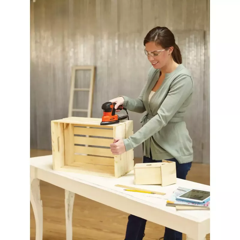 Juostinis šlifuoklis Black & Decker KA2000-QS