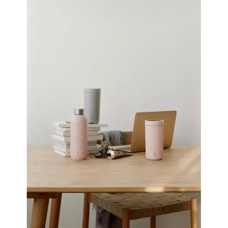 Termopuodelis Stelton To Go Click 400 ml pilkas nerūdijančio plieno dangtelis polipropileno vidus 72×80 mm