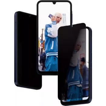 Apsauginis stiklas PanzerGlass Ultra-Wide Fit, skirtas Samsung A25 – itin platus dizainas, su Easy Aligner įrankiu