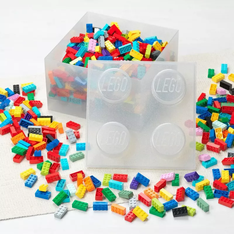 room copenhagen Storage Brick 4 Top Lid Glitter – skaidri LEGO tipo dėžutė su 4 smaigais ir blizgučiais