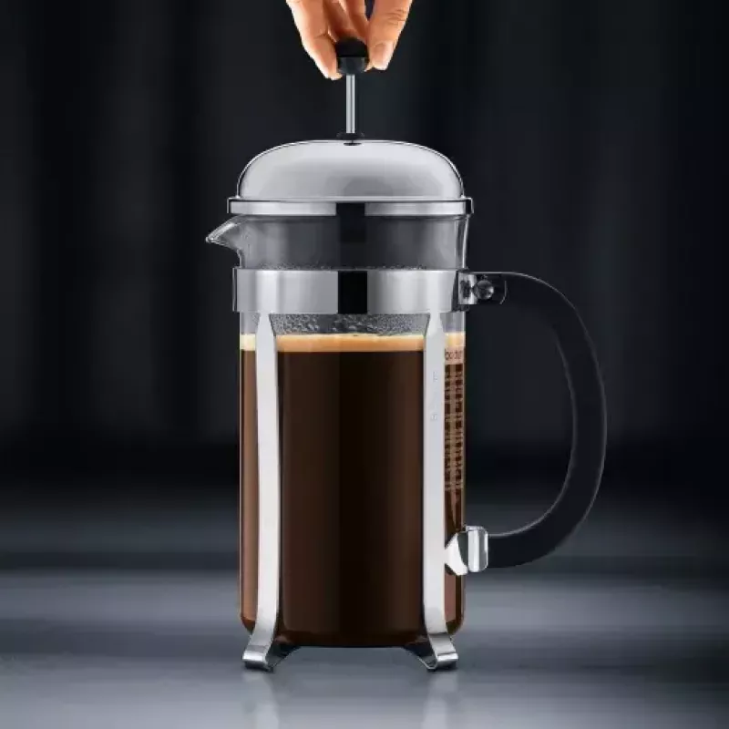 Prancūziškas presas BODUM Chambord 8 puodelių, juodas rėmas su chromu ir stiklinė kolba