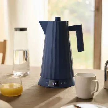 Elektrinis virdulys Alessi Plissé 1.0 L 2200 W mėlynas, termoplastinė derva, paslėptas pagrindas, automatinis išsijungimas