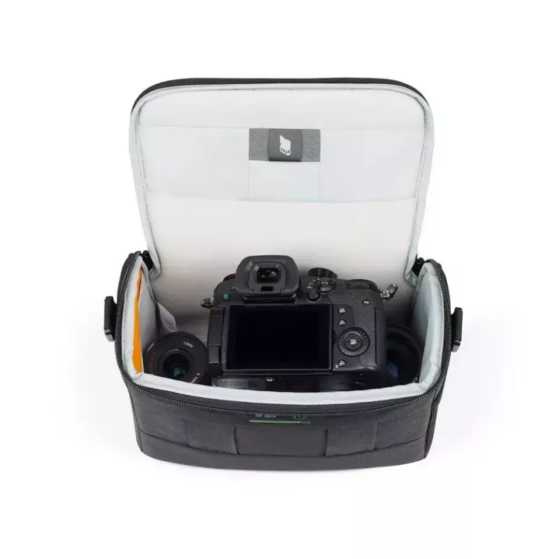 Beltpack dėklas Lowepro Adventura SH 160 III Juodas su petneša