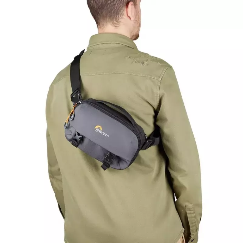 Dėklas diržinis Lowepro LP37467-PWW pilkas peties diržas