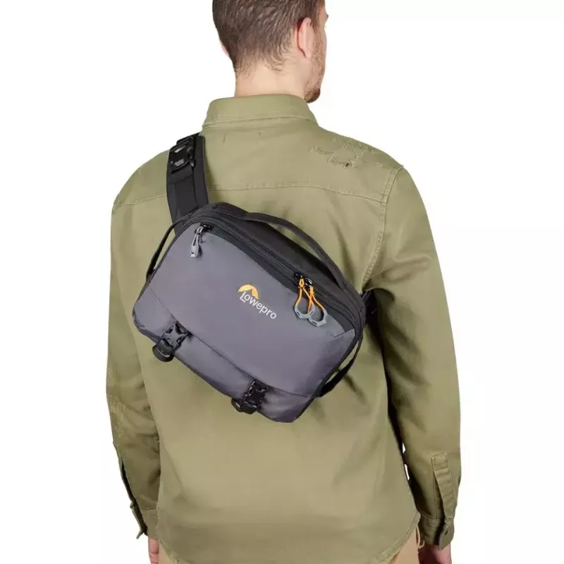 Teminis krepšys Lowepro LP37468-PWW pilkas peties diržu 1 išorine kišene