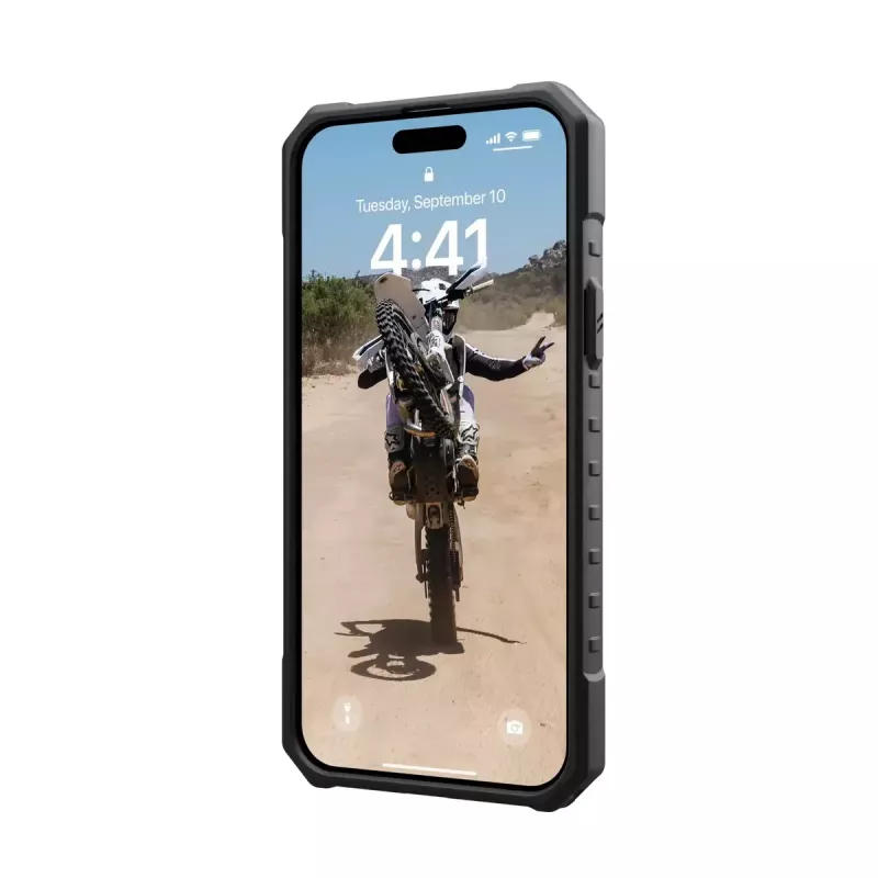 Dėklas Urban Armor Gear Pathfinder iPhone 15 Plus 17 cm Juodas Peršviečiamas