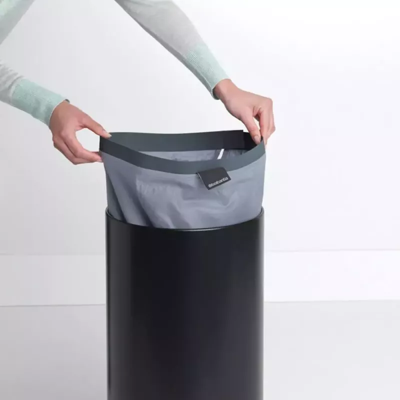 Krepšys skalbiniams Brabantia 120008 35L apvalus juodas