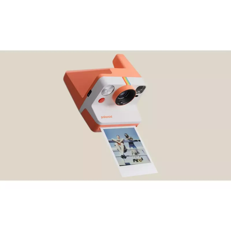 Polaroid Now Gen 3 Coral 9156 – analoginė momentinė kamera