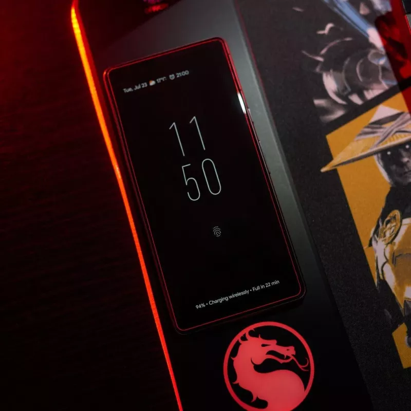 Numskull pelės kilimėlis Mortal Kombat su belaidžiu įkrovimu 30x80cm