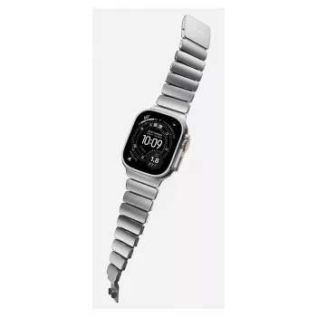 NOMAD Stratos Band – titano apyrankė, skirta Apple Watch 49 mm, su FKM įdėklu (natūralus titanas, juodas FKM)