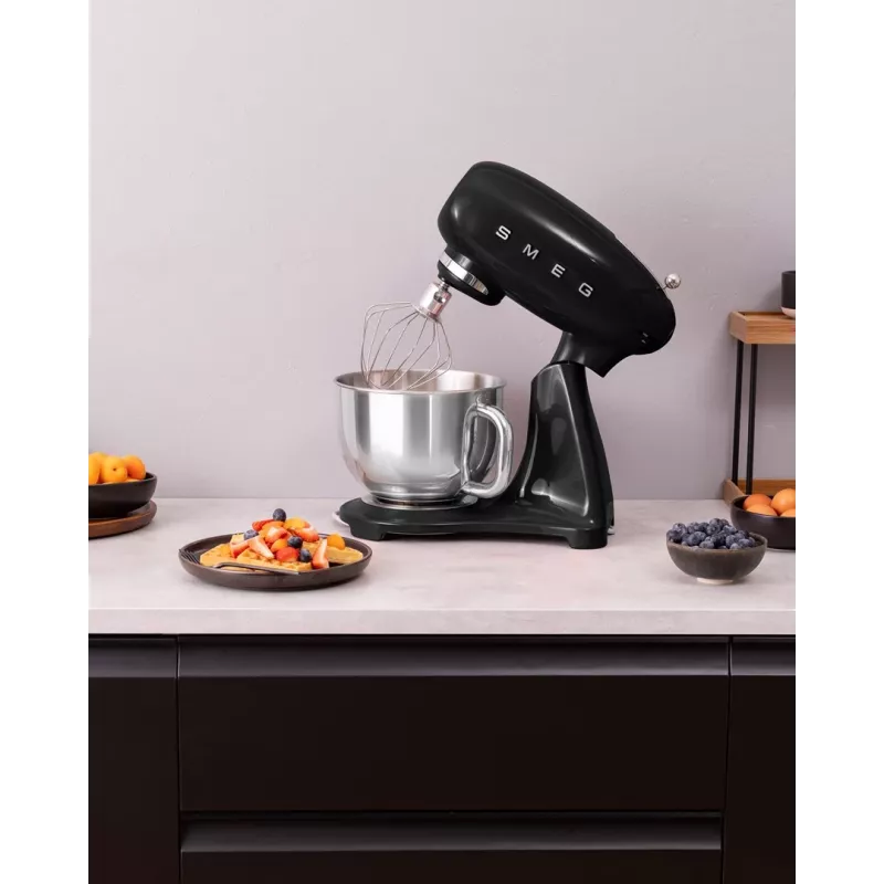 Smeg virtuvės mašina SMF05BLEU, 4,8L, 1000W, juoda