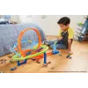 Hot Wheels Action Loop Cyclone Challenge Traso Rinkinys su 1:64 Mastelio Automobiliu, Lengvai Sulaikomas