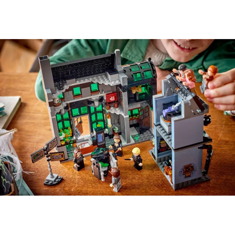 LEGO Harry Potter 76471 Knockturn Alėjos burtų parduotuvės (788 dalių)